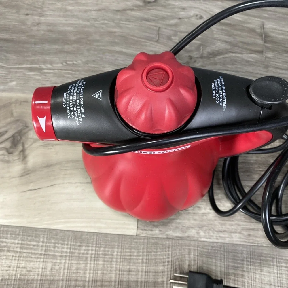 Scunci SS-1000 Hand‎ Held Portable Household Steamer with Attachments/Bag/Manual